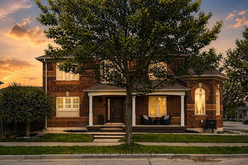 855 Luxton Dr, Milton, L9T 6Y3 | Image 2