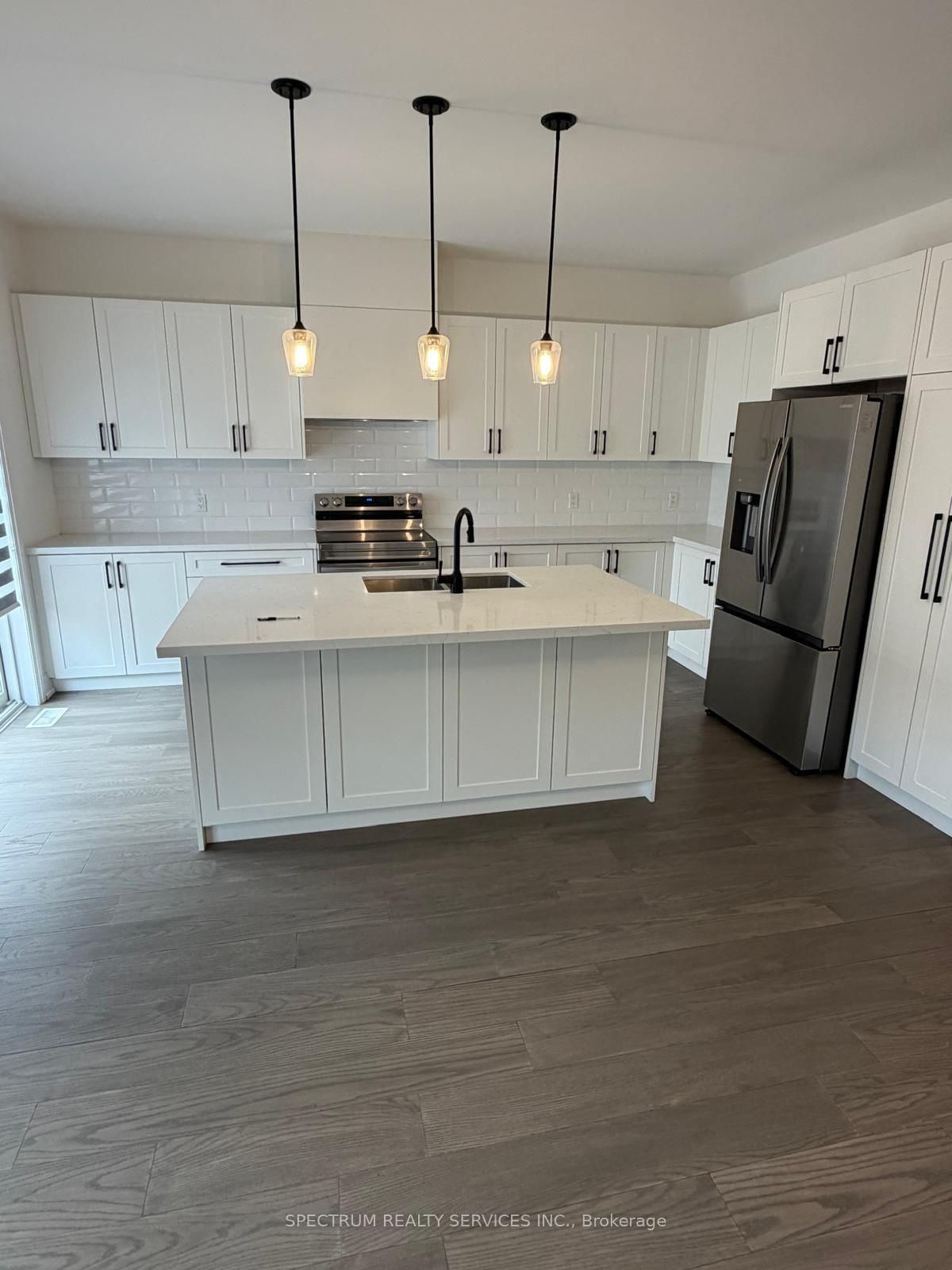 7 Santa Barbara Lane - Photo 2