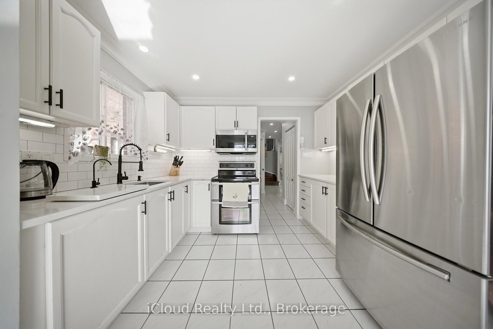 7389 Sandhurst Drive - Photo 13