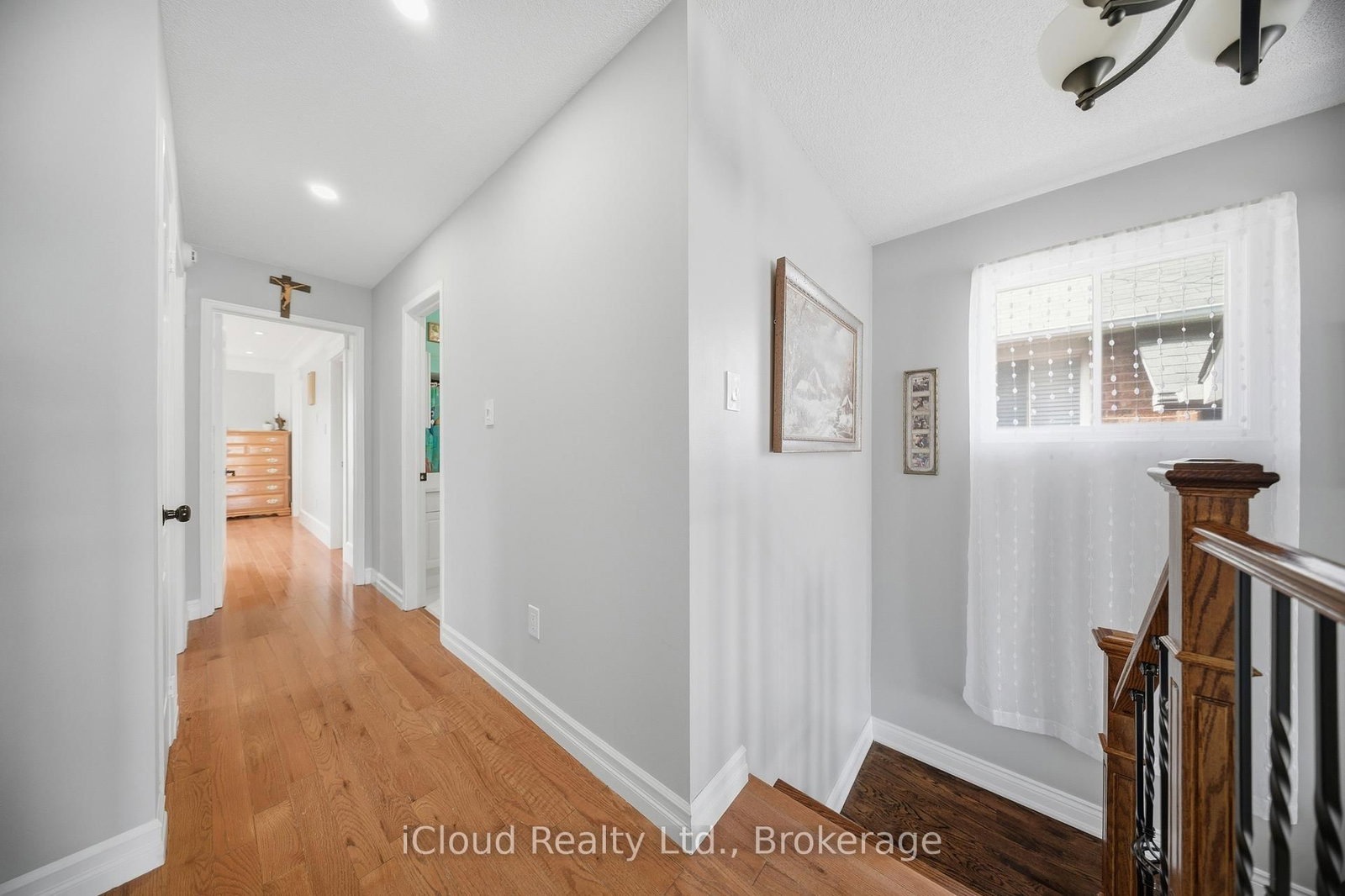 7389 Sandhurst Drive - Photo 24