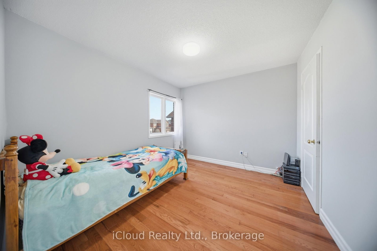 7389 Sandhurst Drive - Photo 25