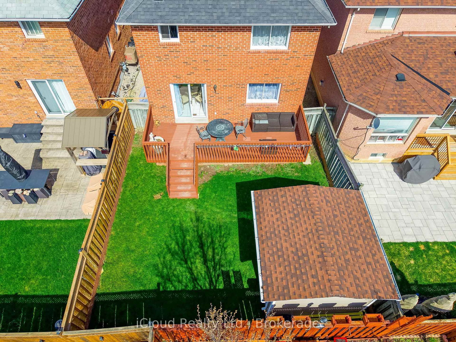 7389 Sandhurst Drive - Photo 45