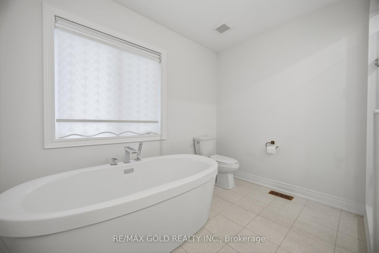 11 Sinatra Street - Photo 15