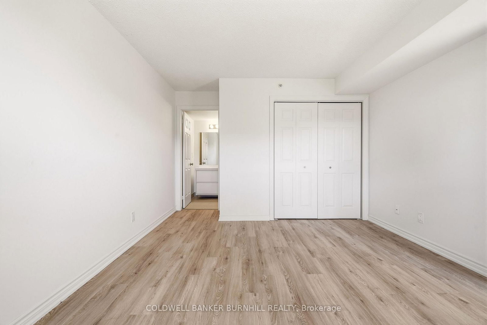 2055 APPLEBY Line, Unit 411 - Photo 16