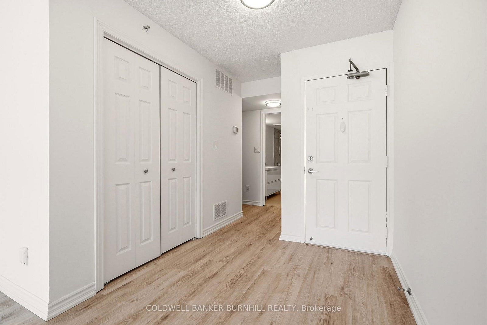 2055 APPLEBY Line, Unit 411 - Photo 2