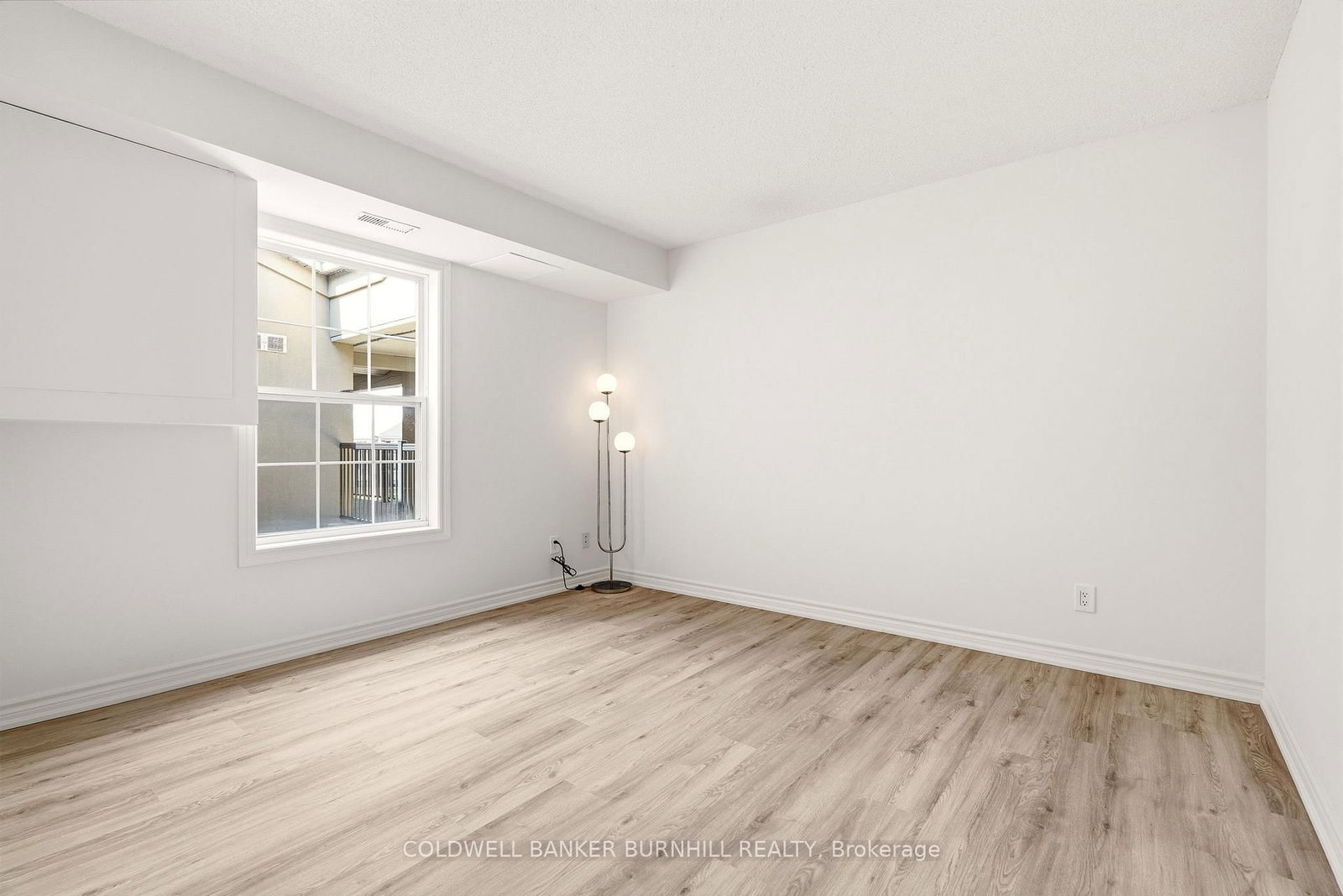 2055 APPLEBY Line, Unit 411 - Photo 21