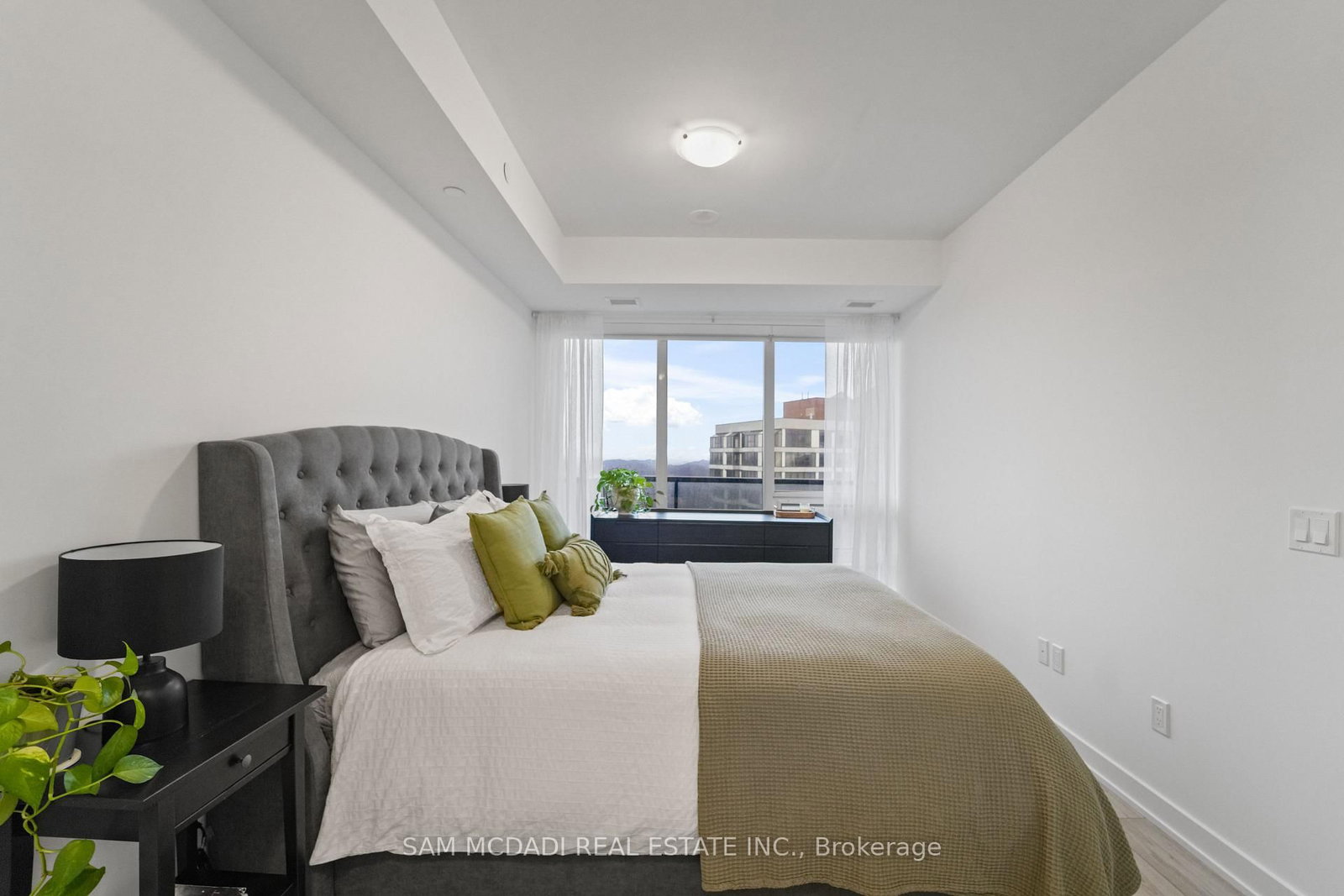 1035 Southdown Road, Unit 1403 - Photo 18