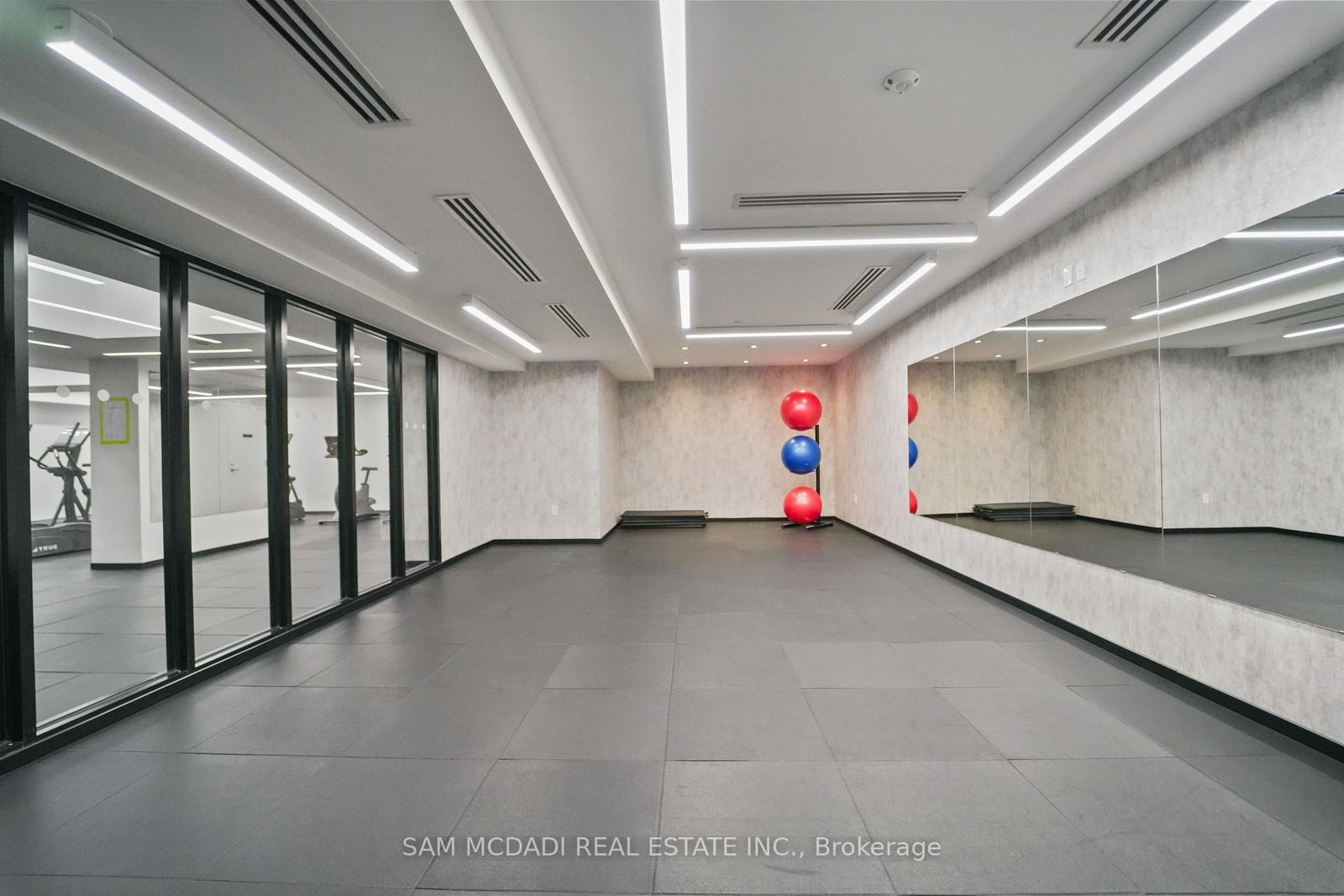 1035 Southdown Road, Unit 1403 - Photo 37