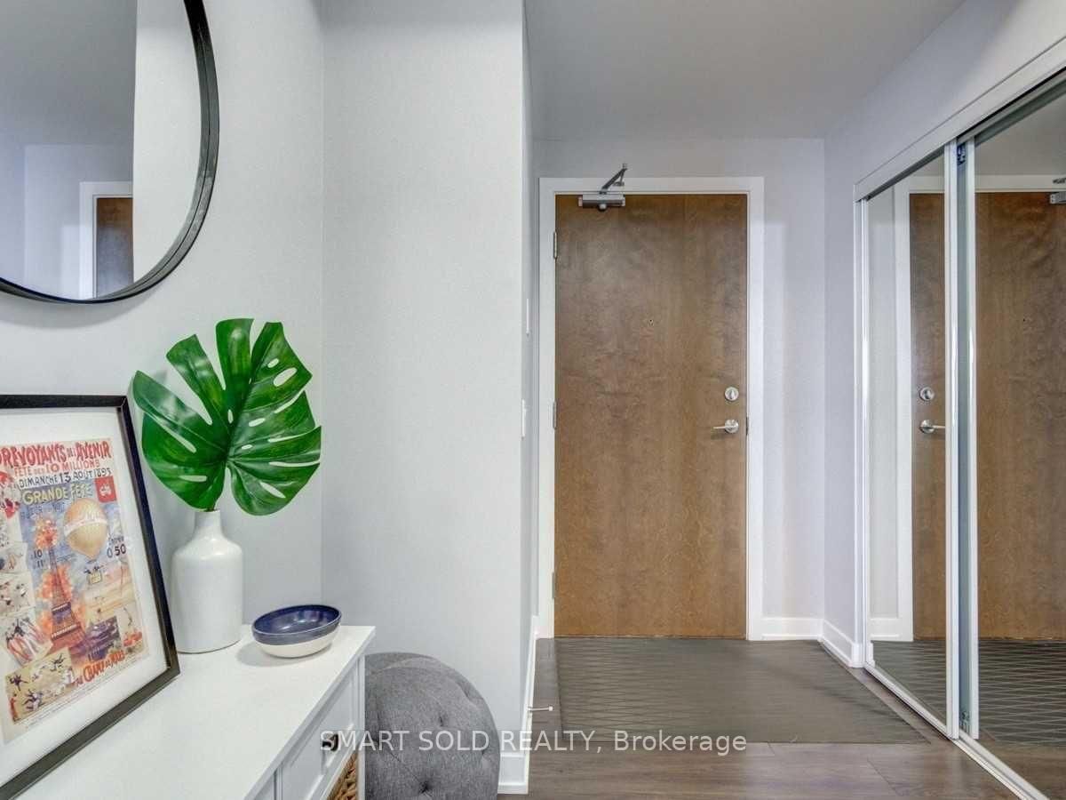 2212 Lake Shore Boulevard, Unit 1503 - Photo 2