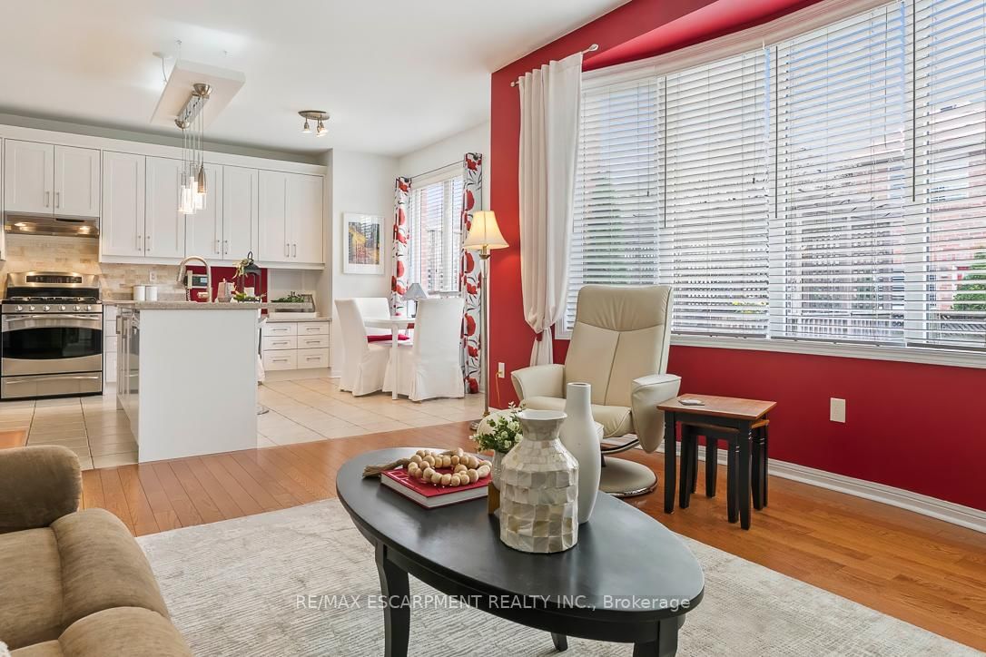 1211 Barr Crescent - Photo 13