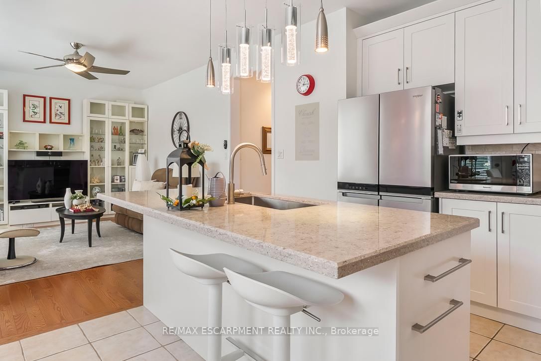 1211 Barr Crescent - Photo 16