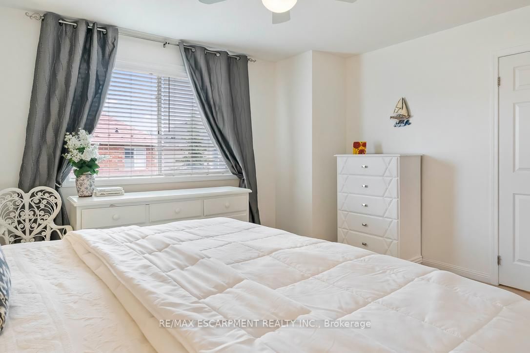 1211 Barr Crescent - Photo 24