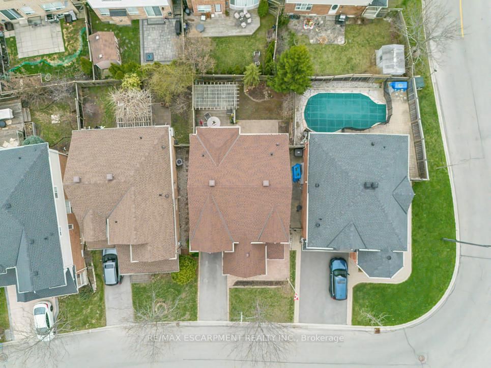 1211 Barr Crescent - Photo 47