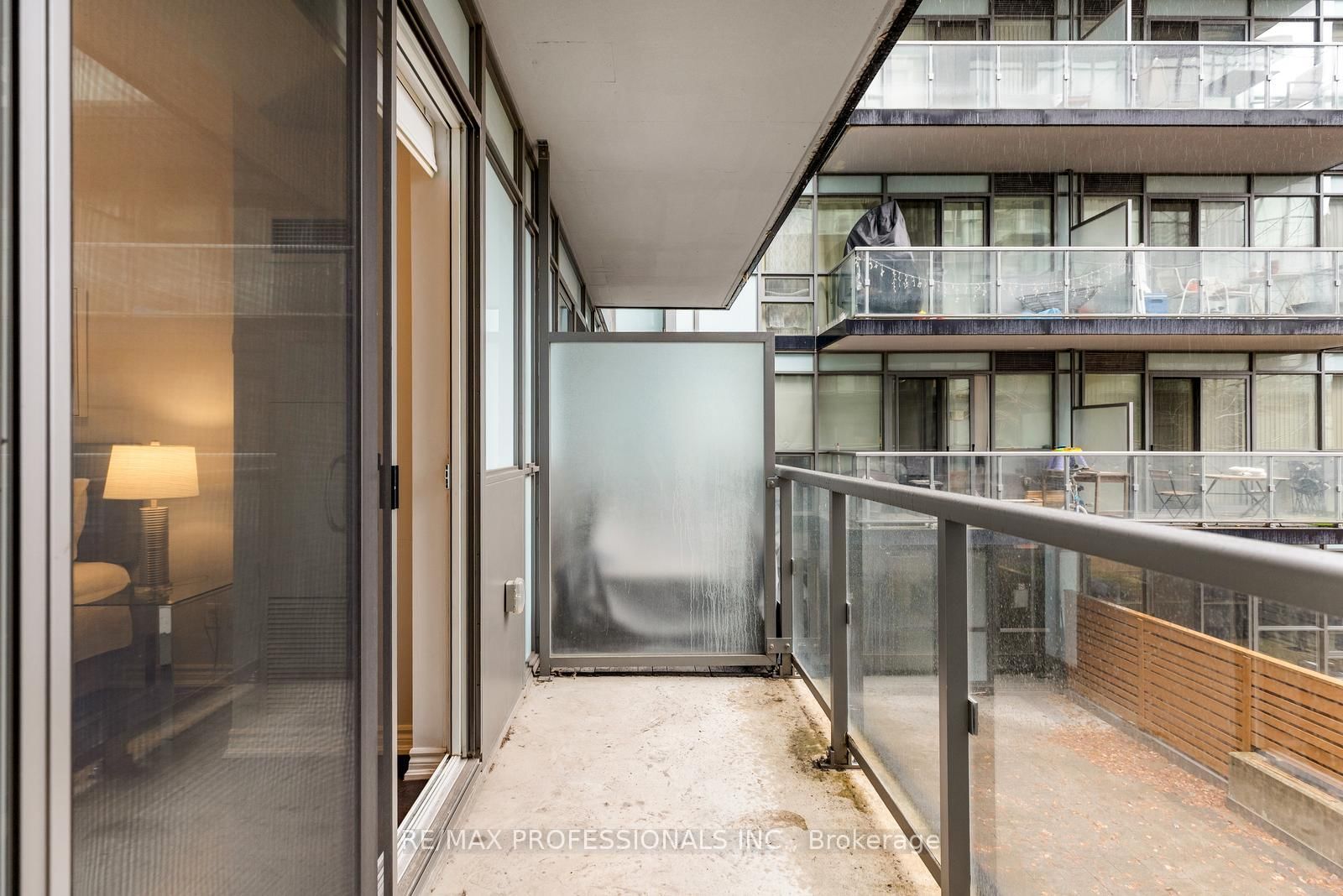 15 James Finlay Way, Unit 723 - Photo 17