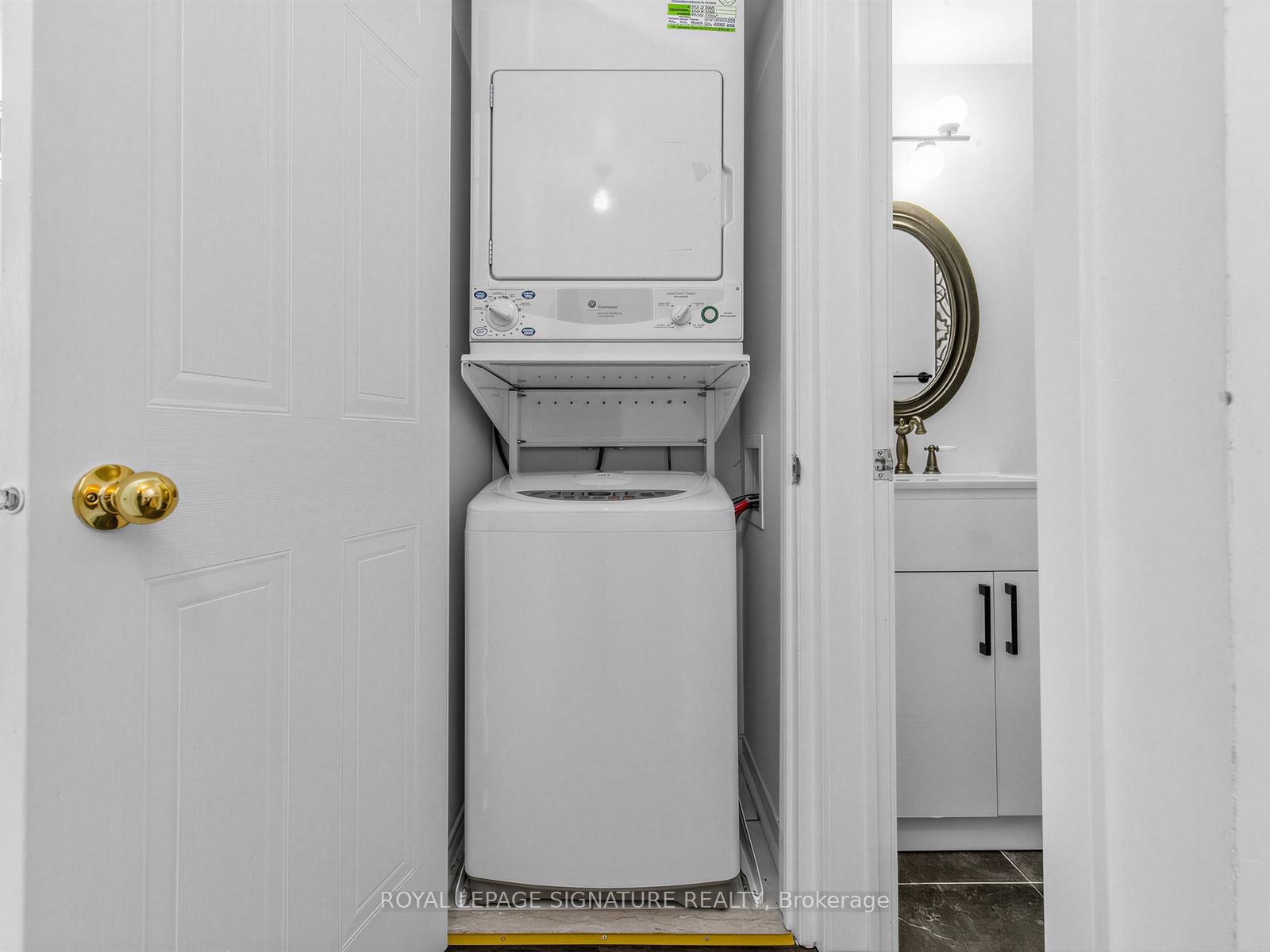 760 Lawrence Avenue W, Unit 121 - Photo 22