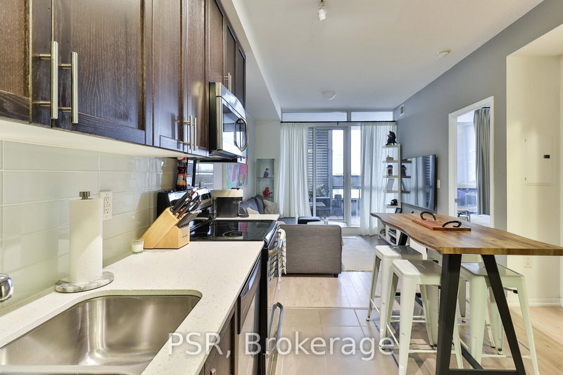 638 - 36 Via Bagnato, Toronto, M6A 0B7 | Image 2