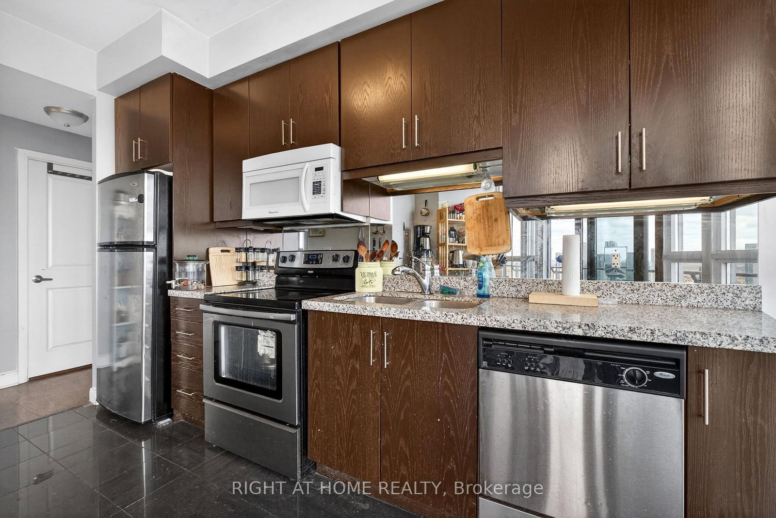 50 Absolute Avenue, Unit 3806 - Photo 12