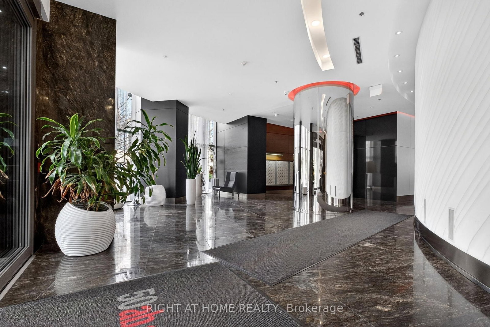 50 Absolute Avenue, Unit 3806 - Photo 26