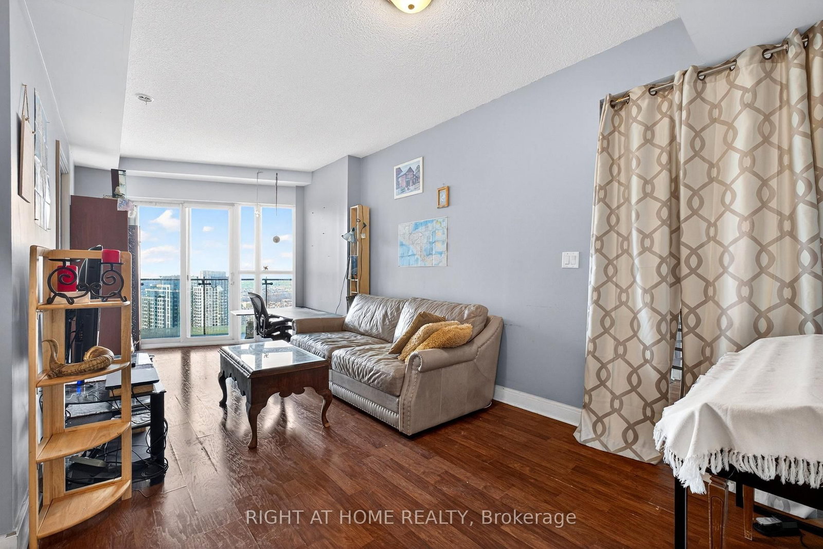 50 Absolute Avenue, Unit 3806 - Photo 6