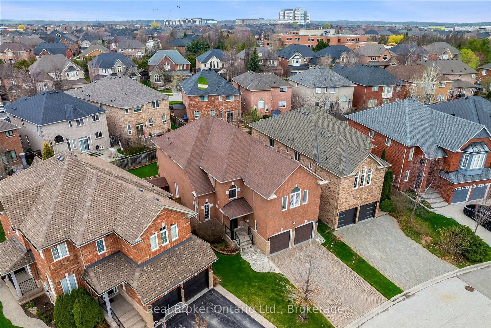 2141 Woodgate Drive - Photo 31