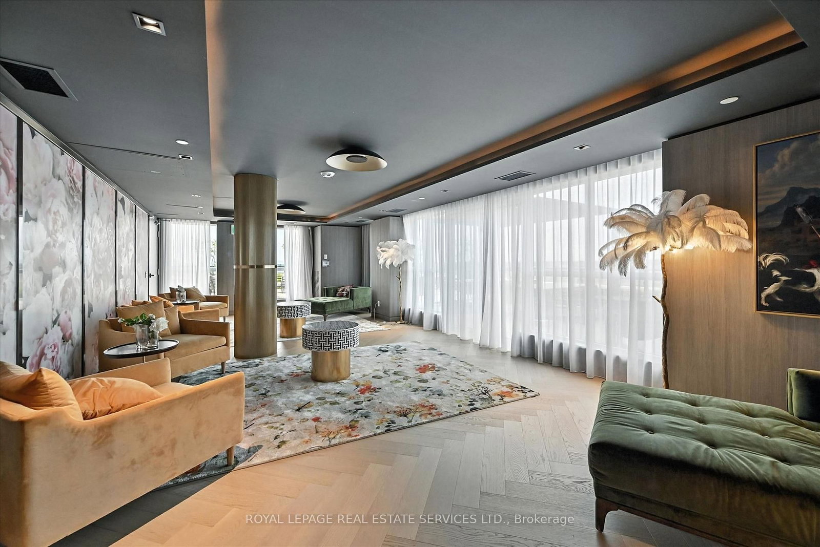 405 Dundas Street W, Unit 104 - Photo 40