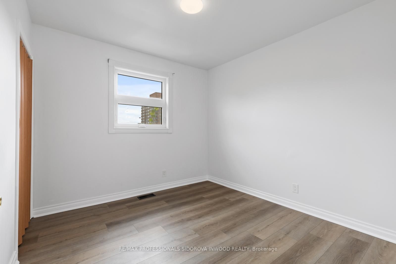 1 Dixon Road, Unit 2 - Photo 12