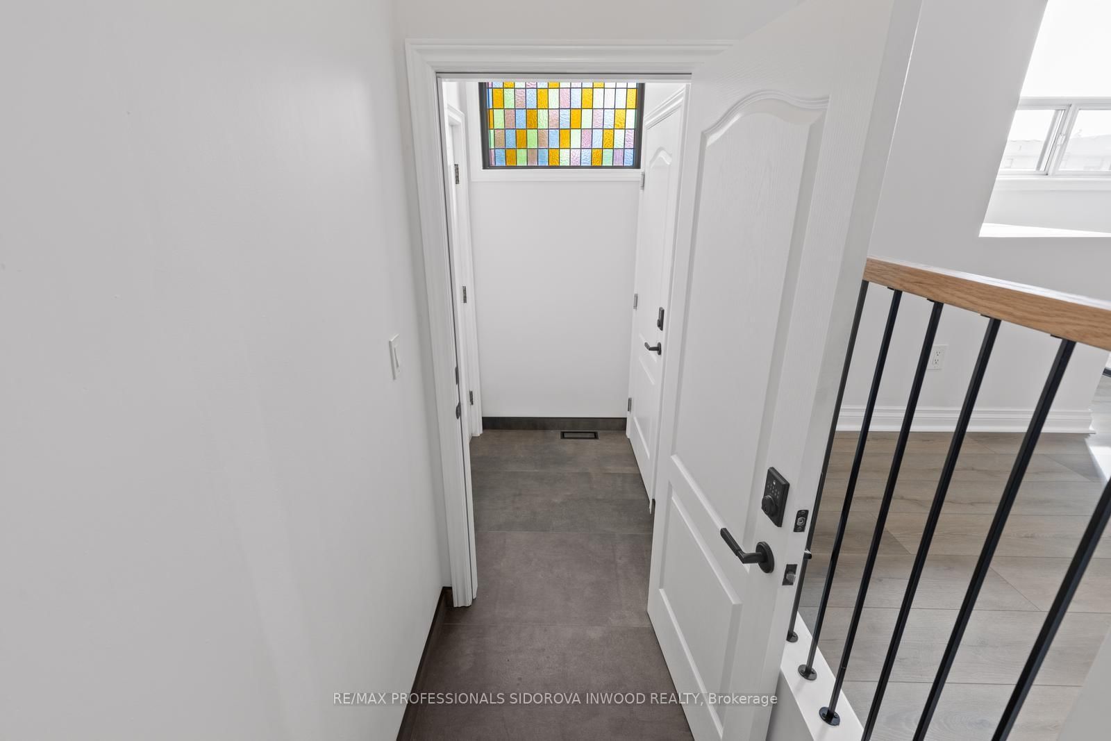 1 Dixon Road, Unit 2 - Photo 3