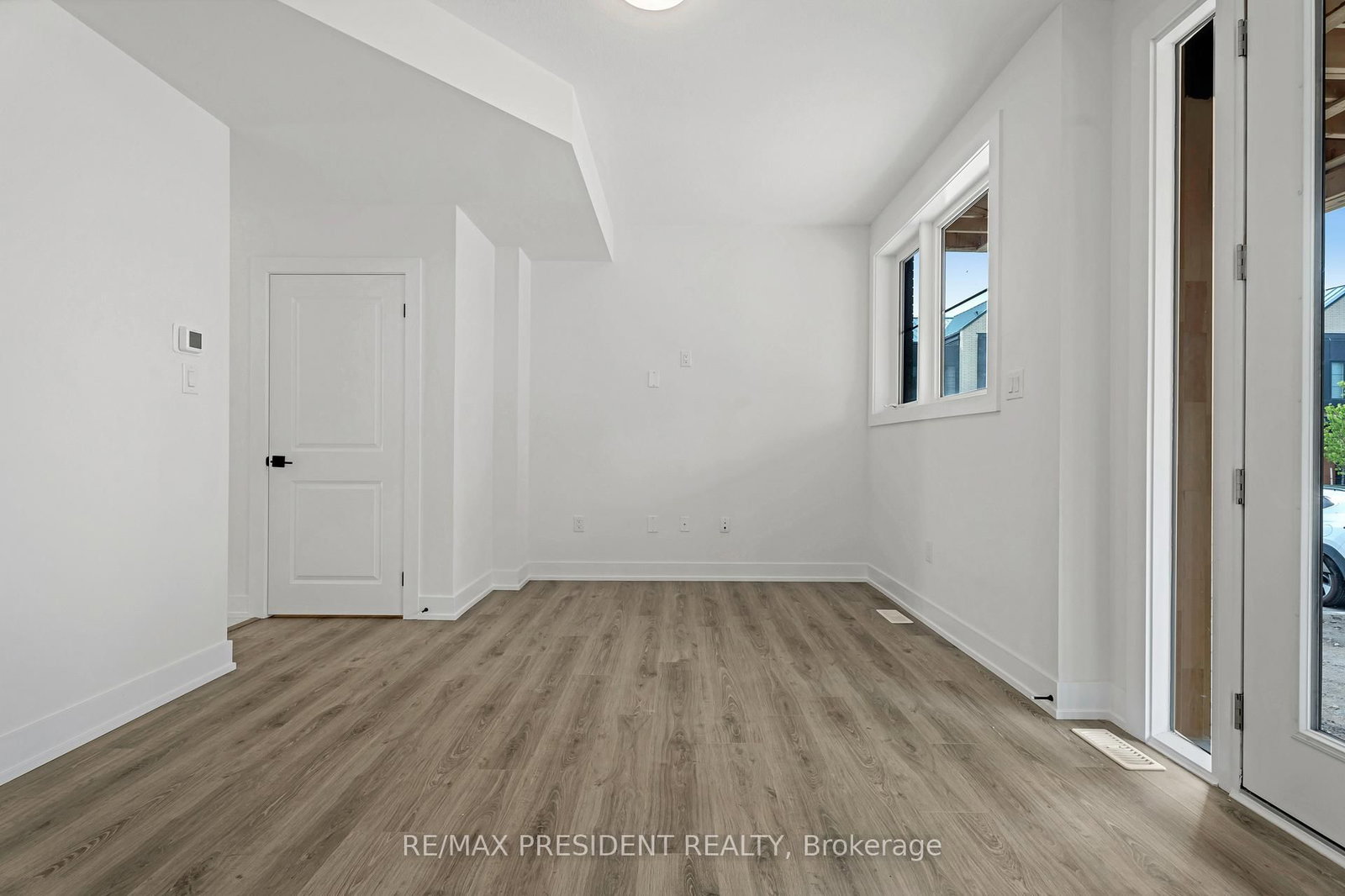 2273 Turnberry Road, Unit 48 - Photo 8