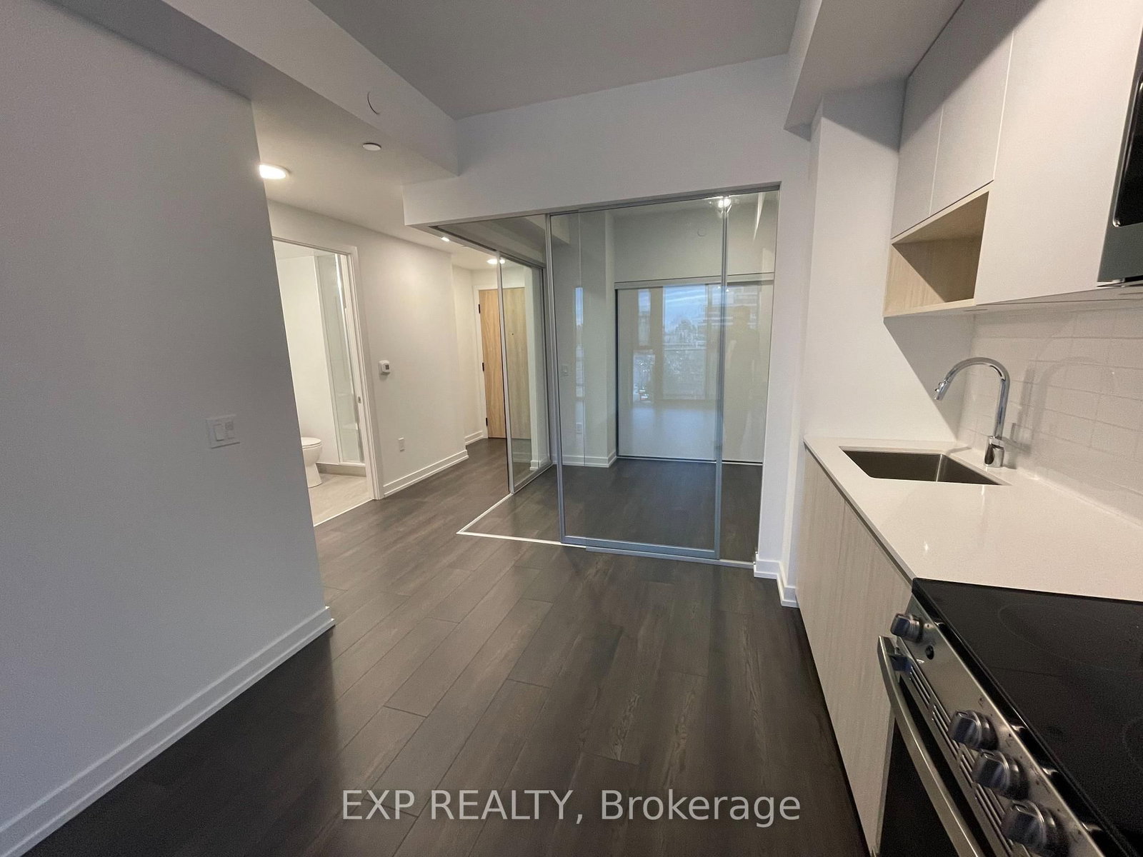 799 The Queensway, Unit 521 - Photo 9