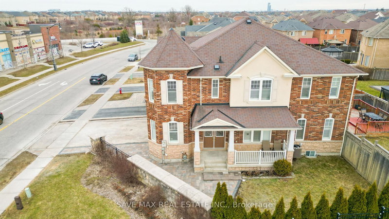 198 Gardenbrooke Tr, Brampton, L6P 3C8 | Image 3