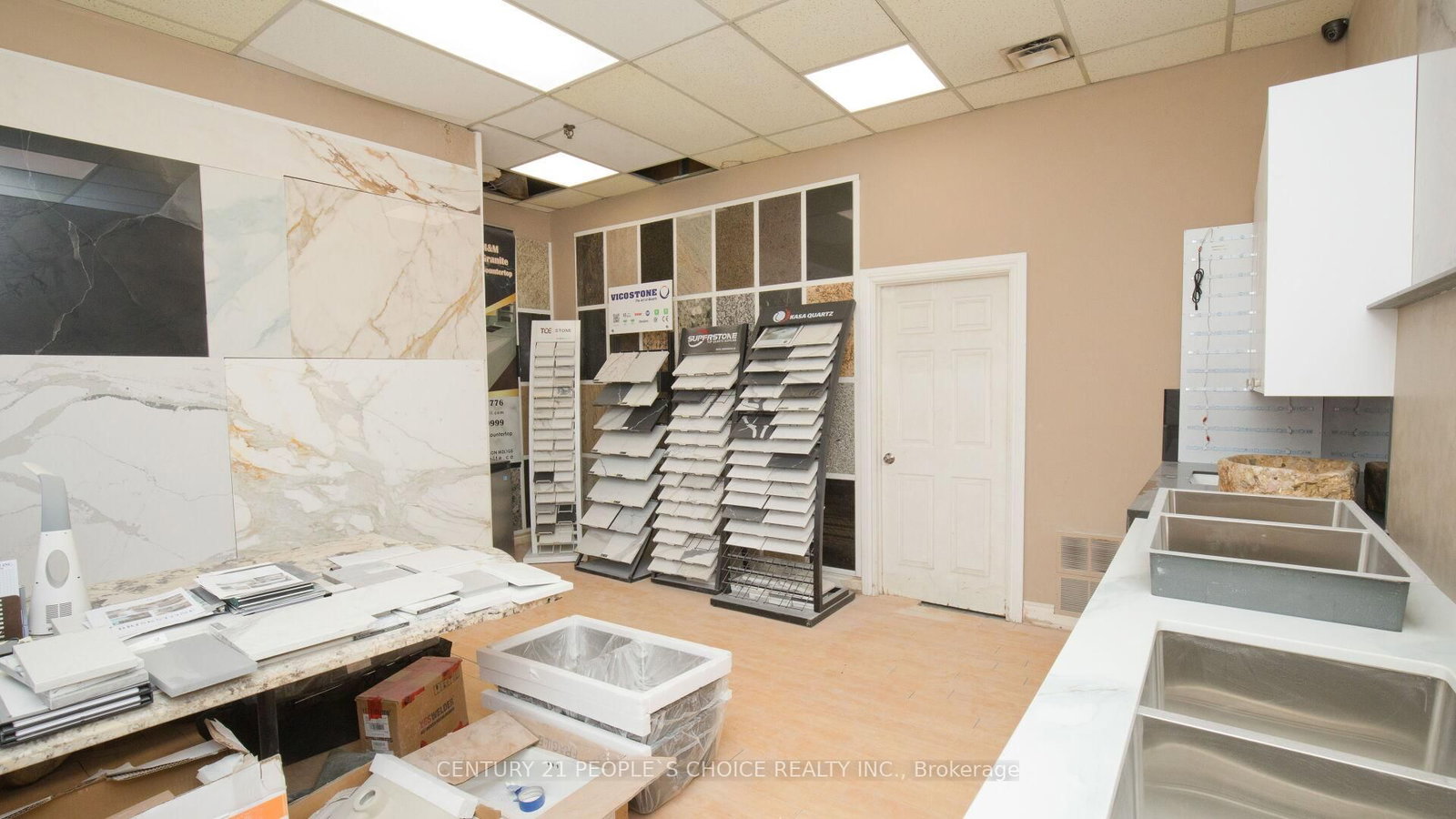 63 Torbarrie Road, Unit 01 - Photo 21