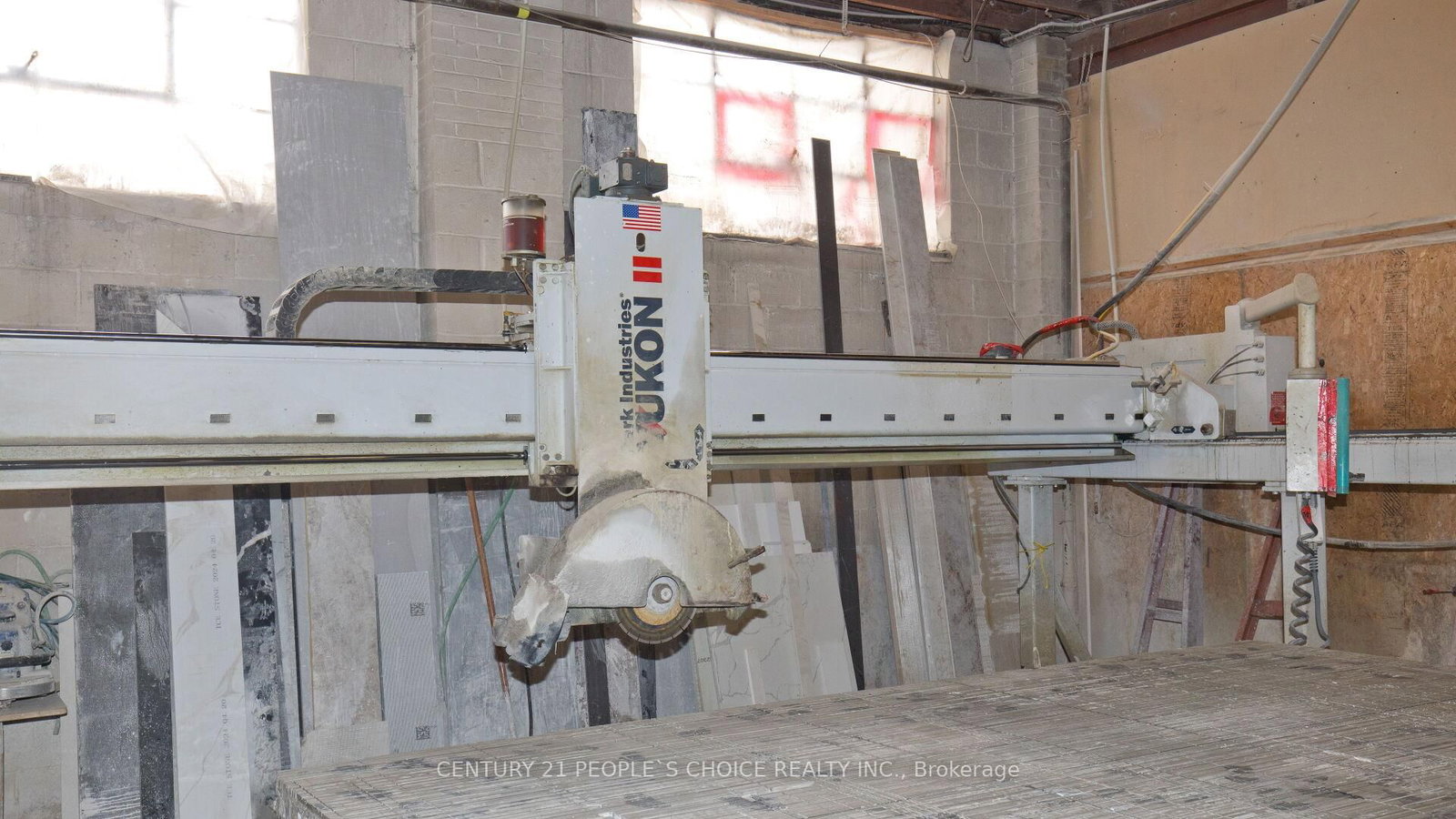 63 Torbarrie Road, Unit 01 - Photo 27