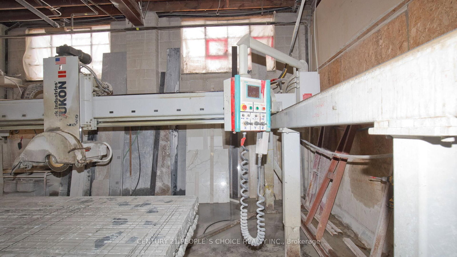 63 Torbarrie Road, Unit 01 - Photo 30