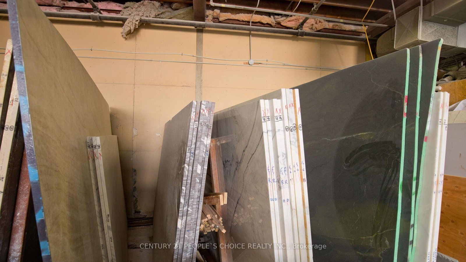 63 Torbarrie Road, Unit 01 - Photo 36