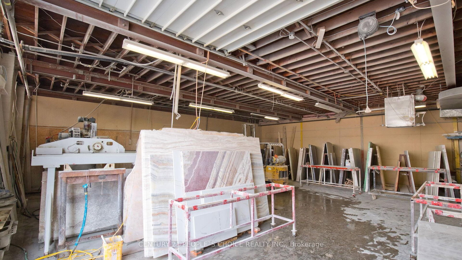 63 Torbarrie Road, Unit 01 - Photo 39