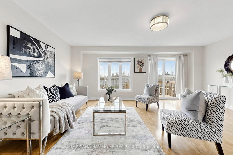 3470 Angel Pass Dr, Mississauga, L5M 7N4 | Image 2