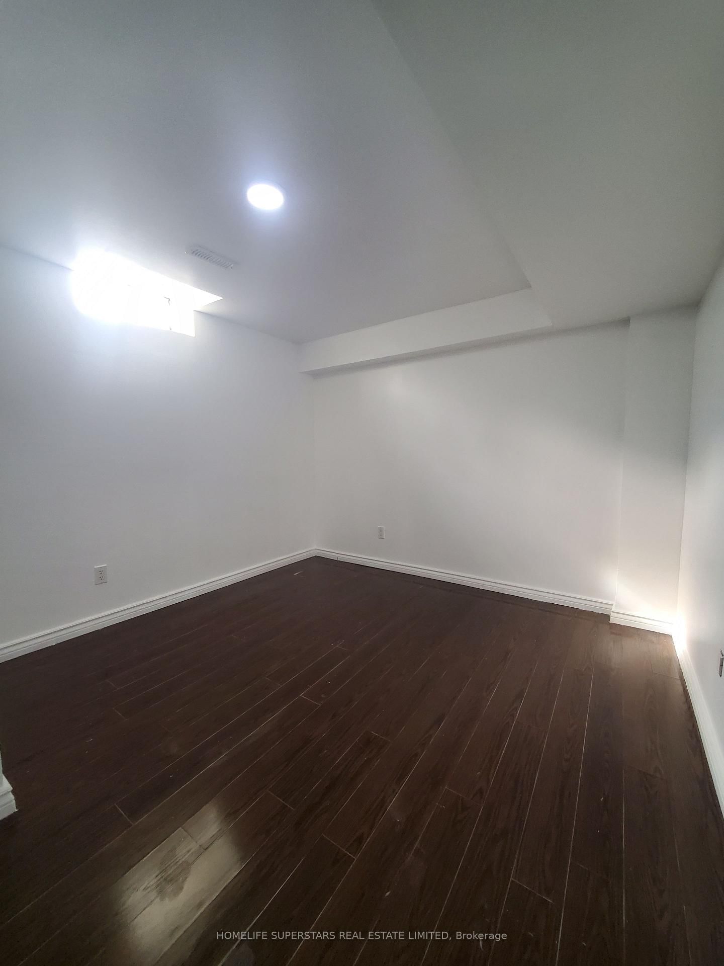 6096 Windfleet Crescent - Photo 8