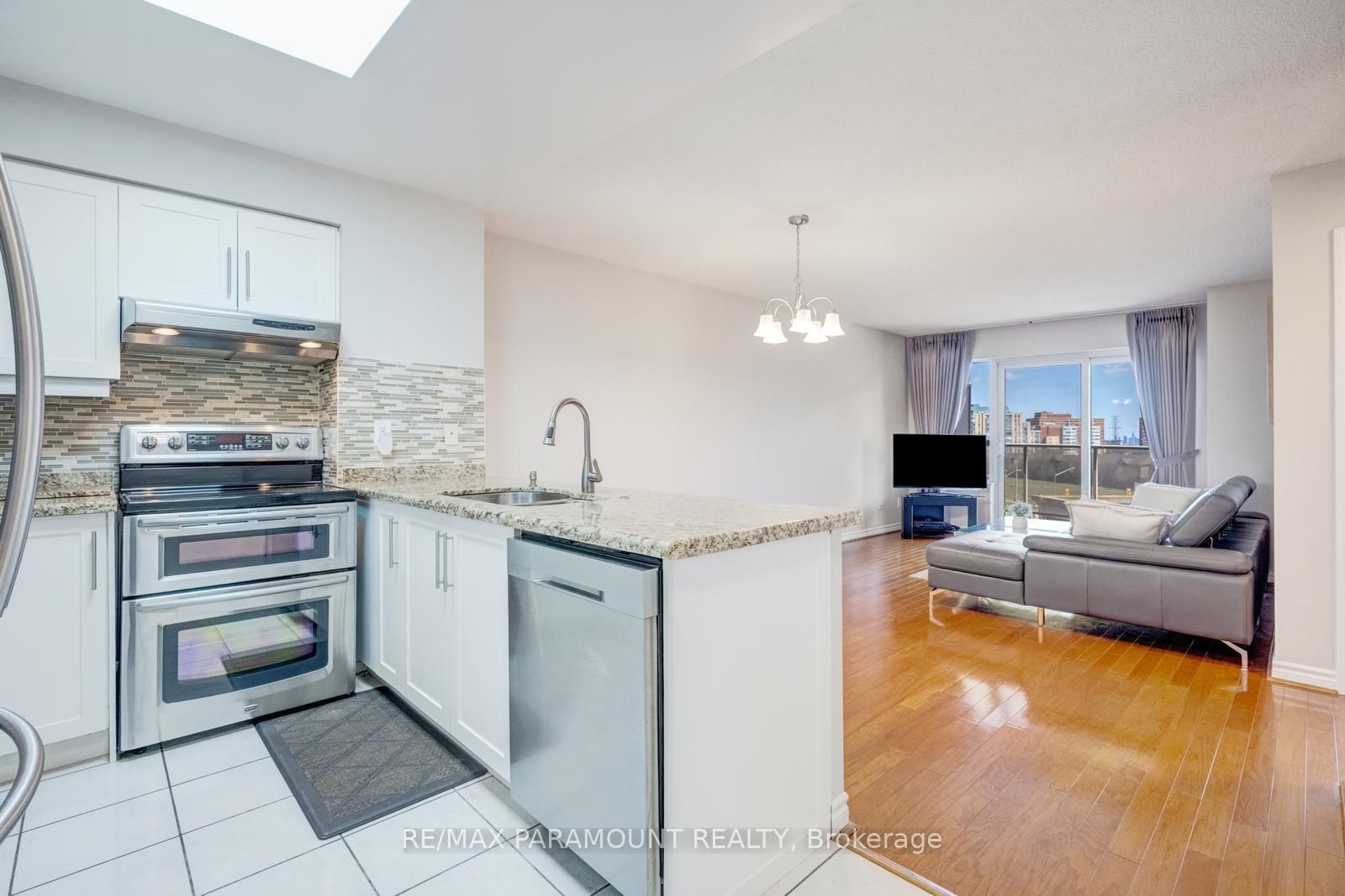 25 Kingsbridge Garden Circle, Unit 616 - Photo 11