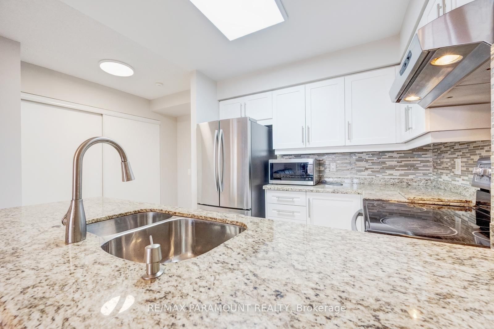 25 Kingsbridge Garden Circle, Unit 616 - Photo 17