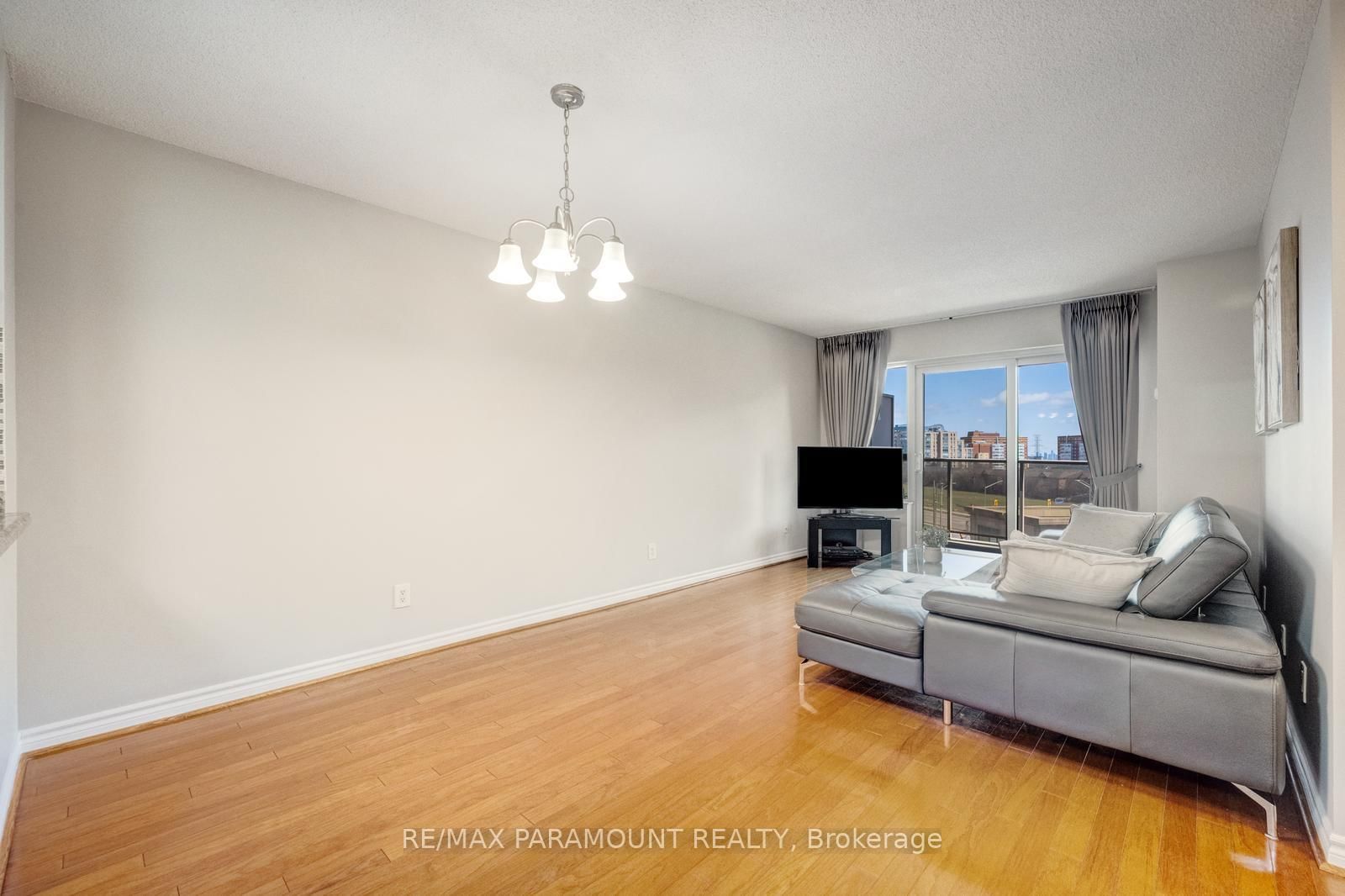 25 Kingsbridge Garden Circle, Unit 616 - Photo 21