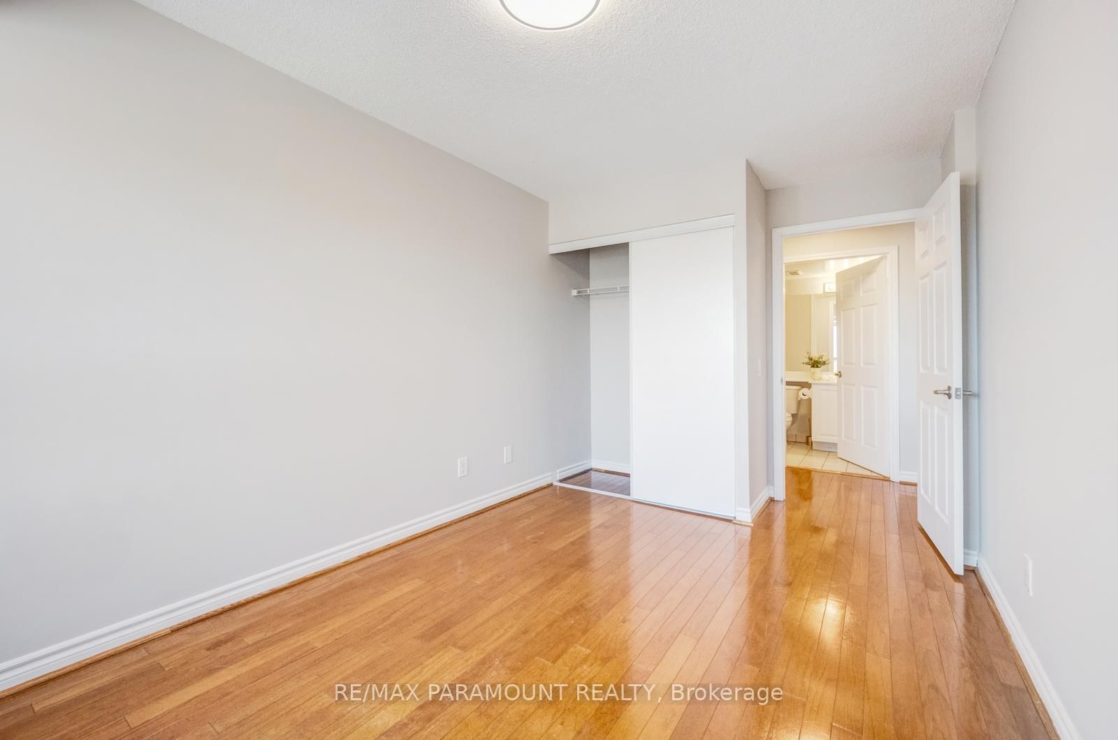 25 Kingsbridge Garden Circle, Unit 616 - Photo 34