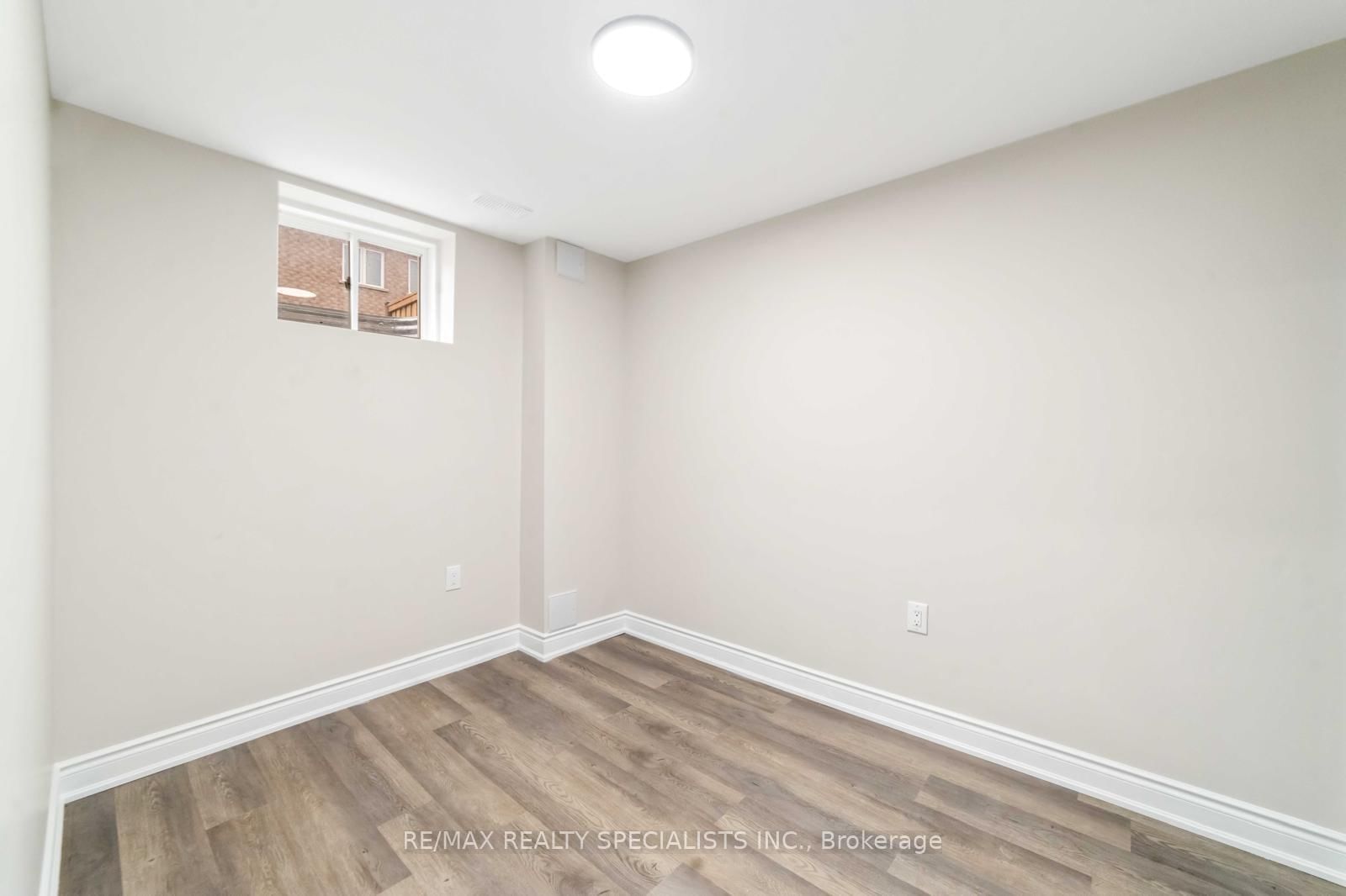 98 Benhurst Crescent, Unit Bsmt - Photo 11