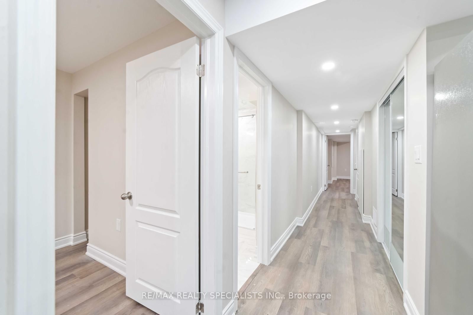 98 Benhurst Crescent, Unit Bsmt - Photo 13