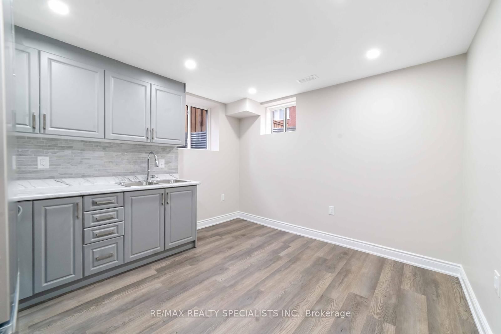 98 Benhurst Crescent, Unit Bsmt - Photo 9