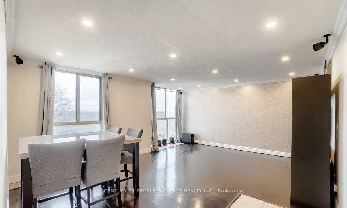 41 Markbrook Lane, Unit 411 - Photo 6