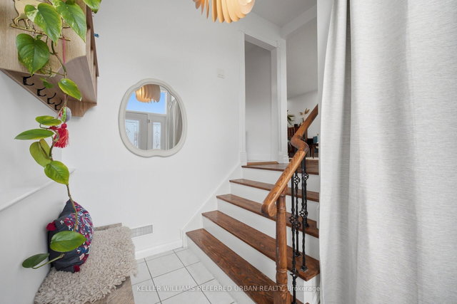 4135 Dunmow Crescent