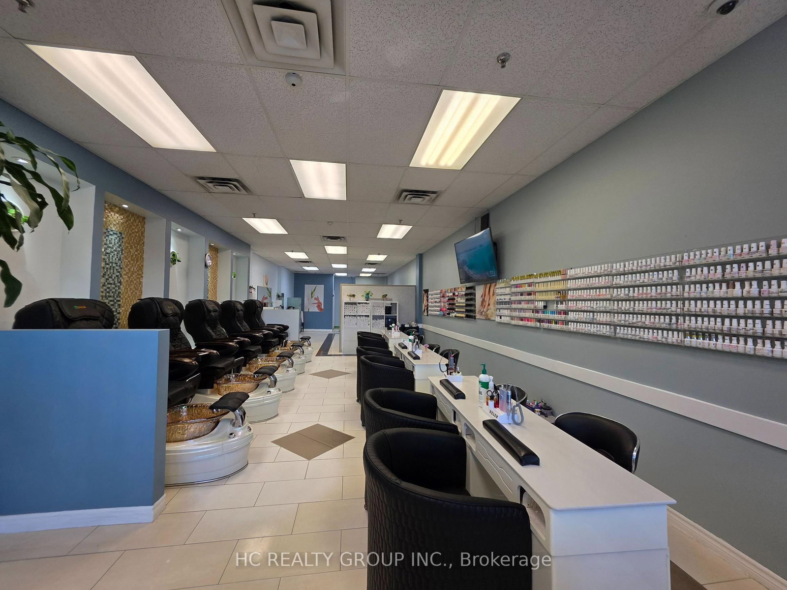 4559 Hurontario Street, Unit A-6 - Photo 5