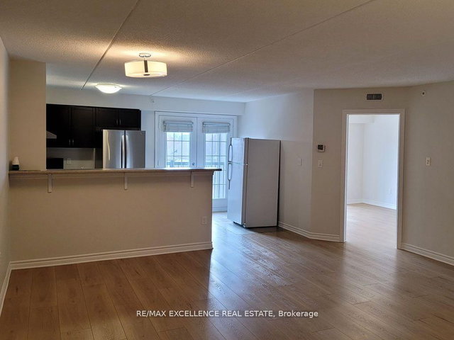 312 - 1350 Main Street E