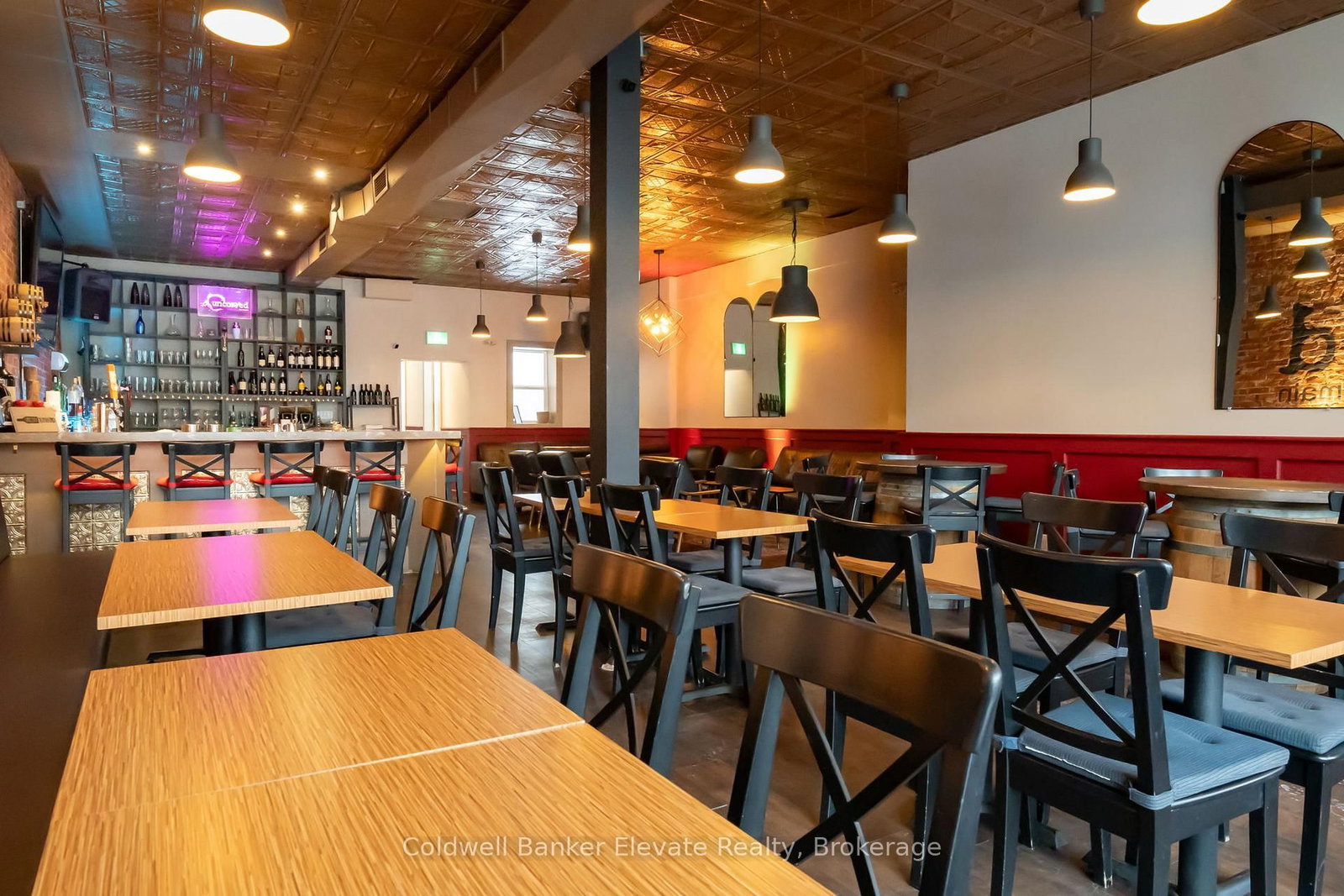 72 Main Street S - Photo 12