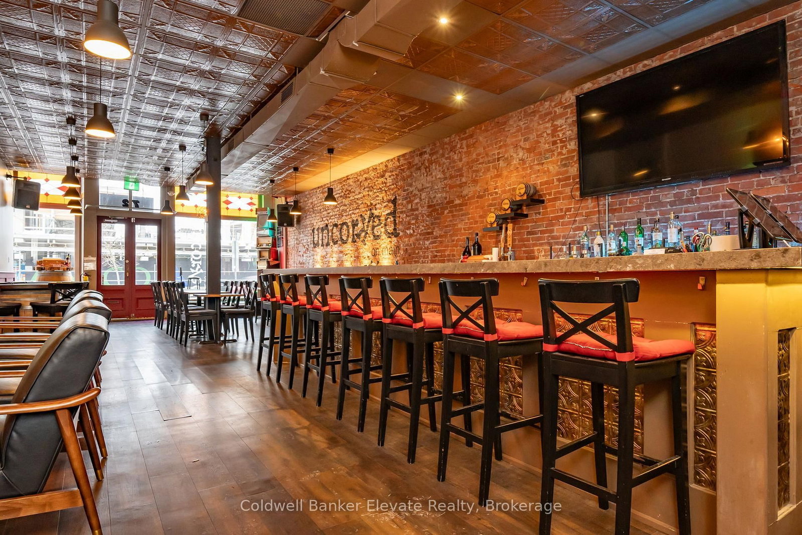 72 Main Street S - Photo 18